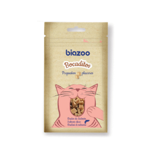 KĀRUMS KAĶIEM BOCADITOS SALMON DICES 50G